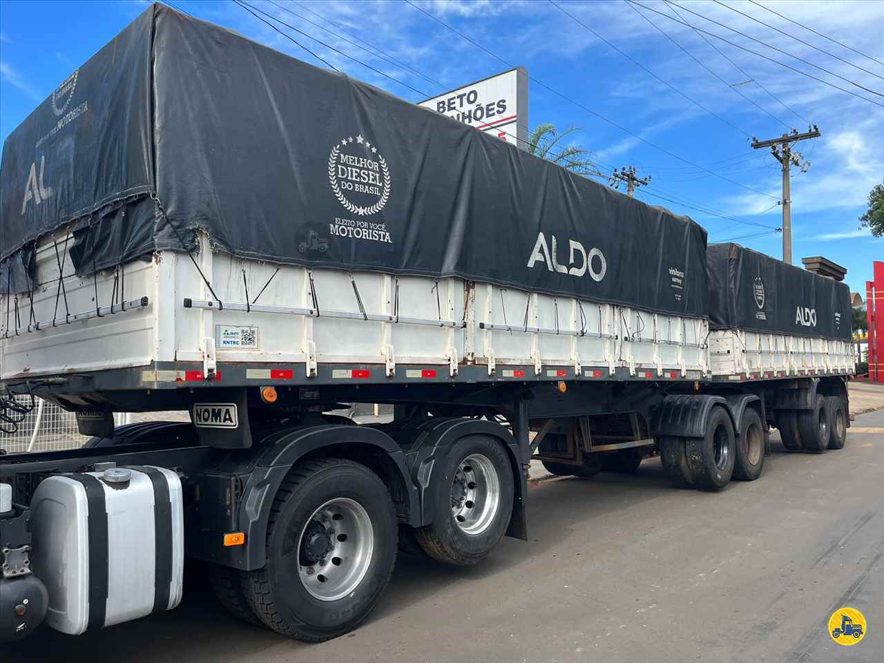CARRETA BITREM GRANELEIRO Beto Caminhões Piracicaba AMERICANA SÃO PAULO SP